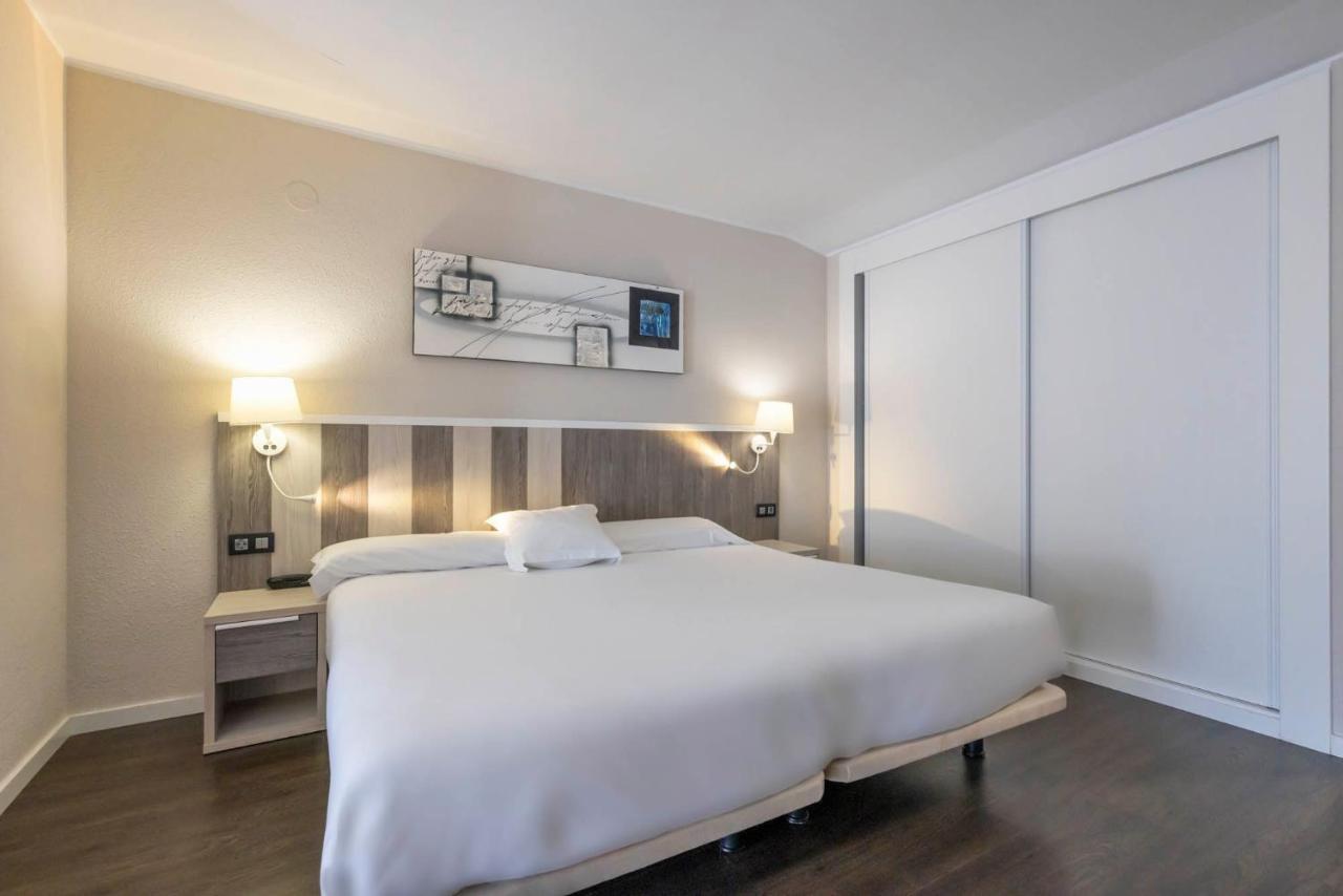 Hotel La Palma De ยาเนส ภายนอก รูปภาพ