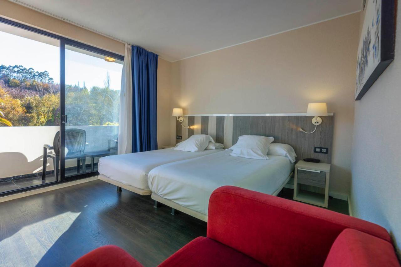 Hotel La Palma De ยาเนส ภายนอก รูปภาพ