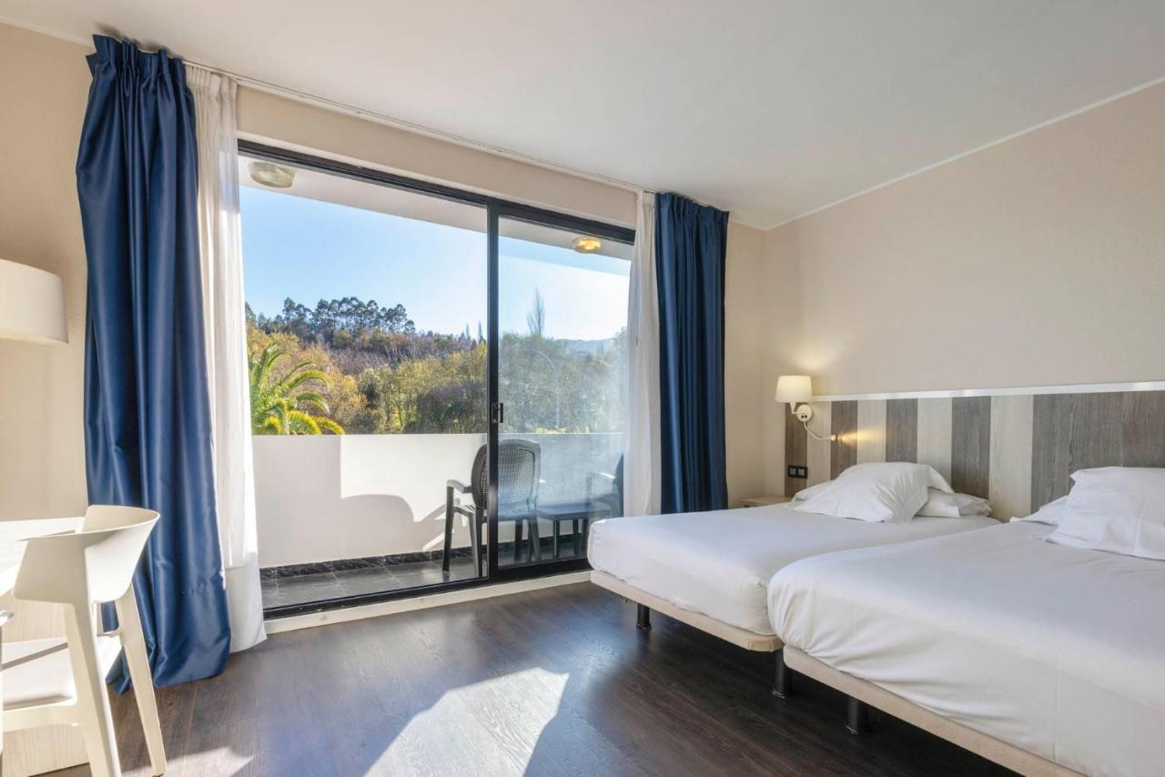 Hotel La Palma De ยาเนส ภายนอก รูปภาพ
