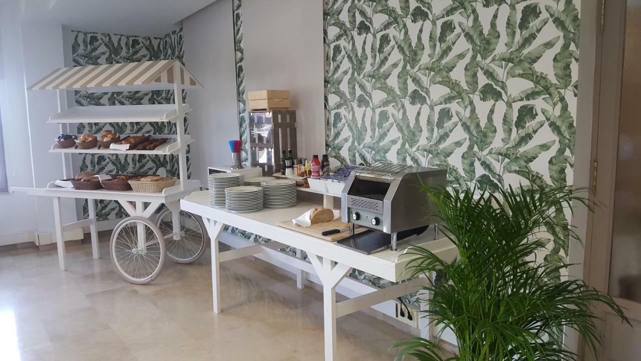 Hotel La Palma De ยาเนส ภายนอก รูปภาพ